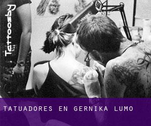 Tatuadores en Gernika-Lumo