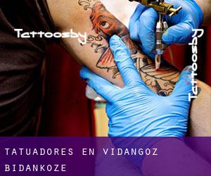 Tatuadores en Vidángoz / Bidankoze